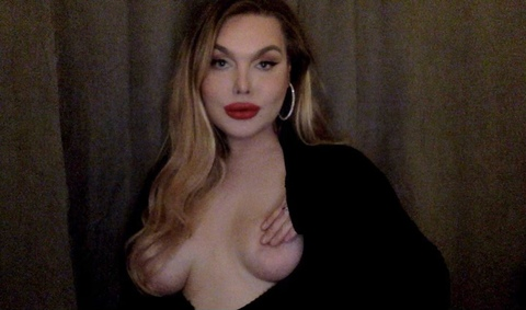 agneslohan onlyfans leaked picture 2