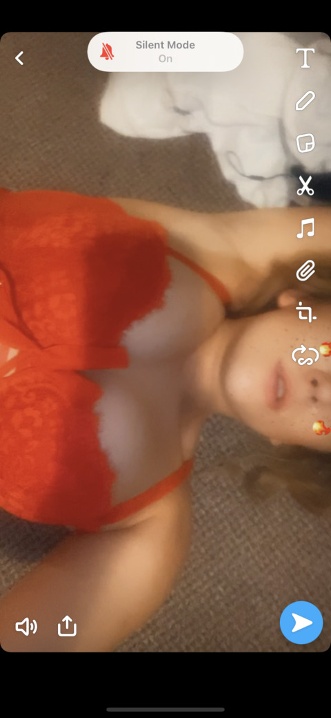 alexislove952 onlyfans leaked picture 2