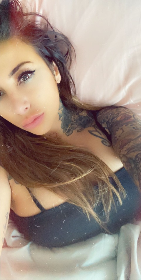 allayrose onlyfans leaked picture 2