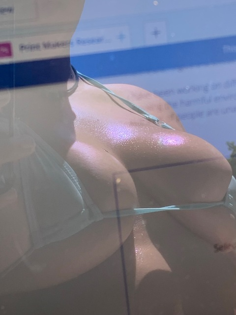 anishabardell onlyfans leaked picture 2