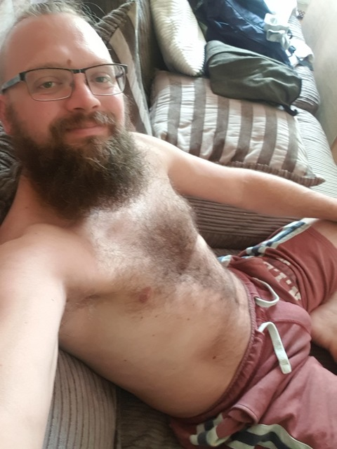 beardedbitrucker onlyfans leaked picture 2