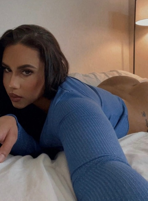 bellatatixo onlyfans leaked picture 2