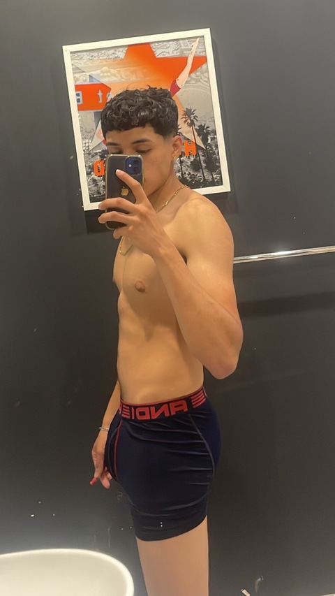 bendiito onlyfans leaked picture 2