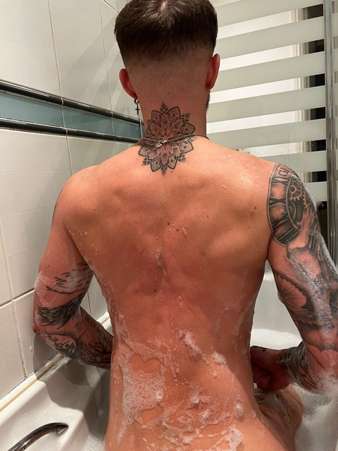 billyjoegrayyfree onlyfans leaked picture 2