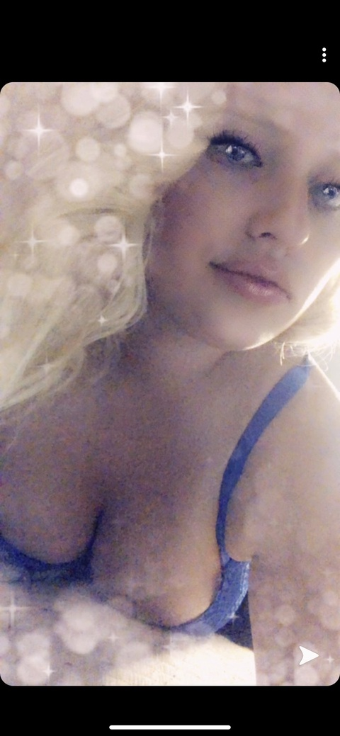 blueeyesbabez onlyfans leaked picture 2