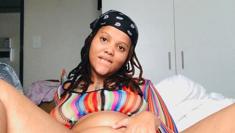 bootymellowxxx onlyfans leaked picture 2