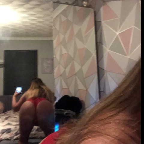 bossladys85 onlyfans leaked picture 2