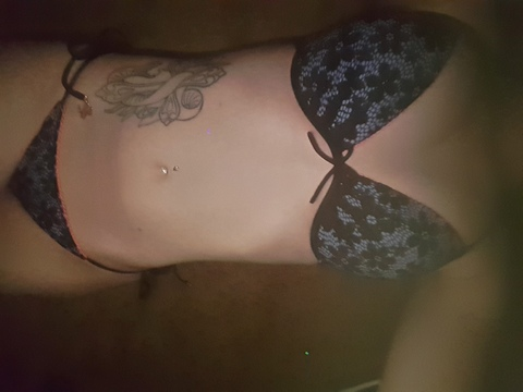 bublyparrott19 onlyfans leaked picture 2