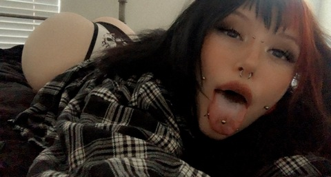 bugsbxbbles onlyfans leaked picture 2