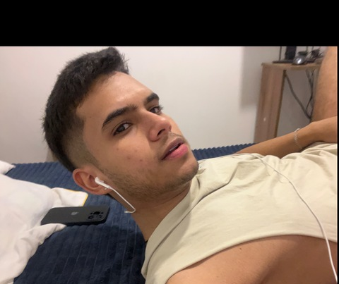 crisgreenalv onlyfans leaked picture 2