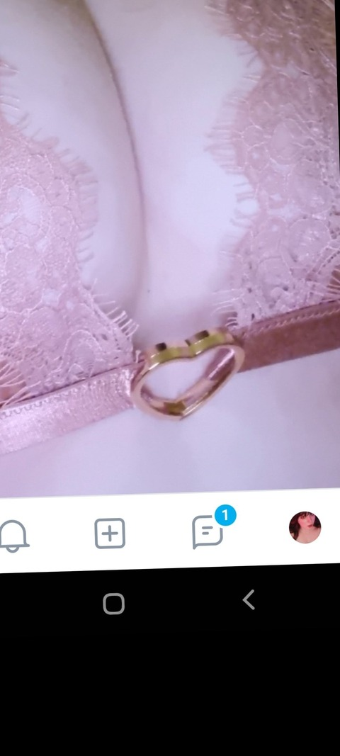 cutieloaf onlyfans leaked picture 2