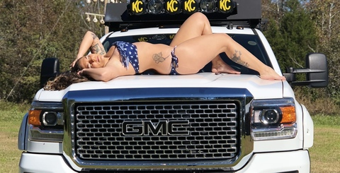dani.bsweetie onlyfans leaked picture 2