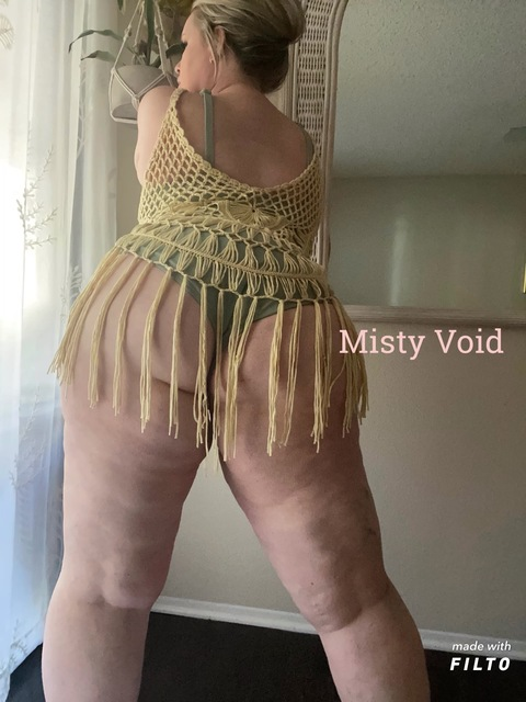 devoidmisty onlyfans leaked picture 2