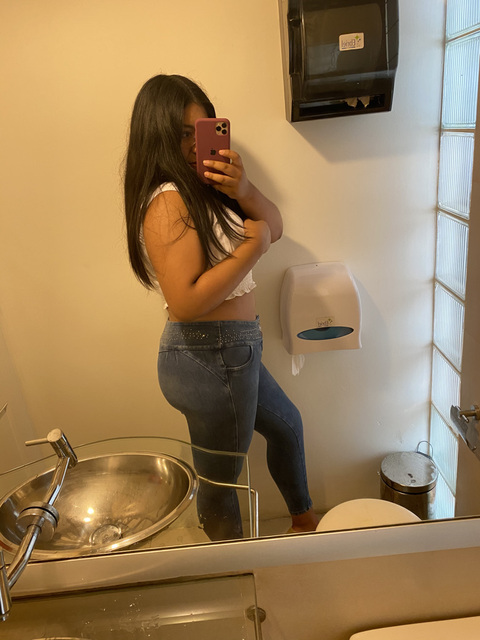 dm_cer onlyfans leaked picture 2