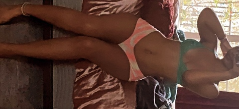 ebonybrat111 onlyfans leaked picture 2