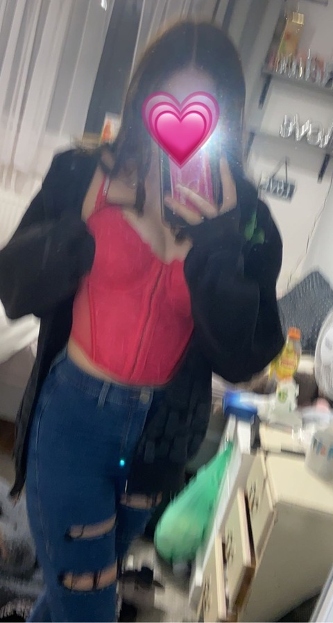 ella34567 onlyfans leaked picture 2