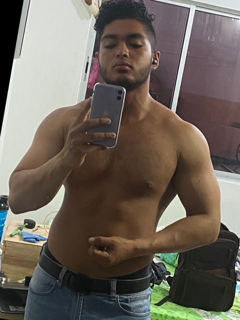 eros_hell onlyfans leaked picture 2