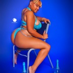 freegoldenlocstheebony (FreeGoldenlocstheebony) OnlyFans Leaks 

 profile picture