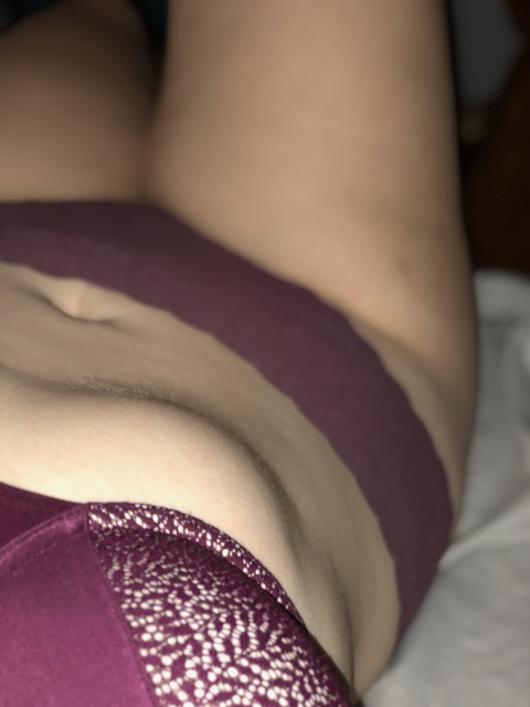 freerhubi4u onlyfans leaked picture 2