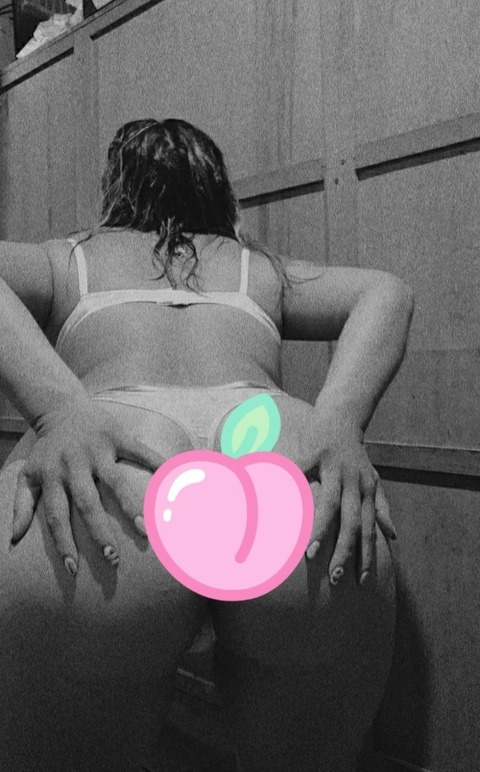 geraa98 onlyfans leaked picture 2