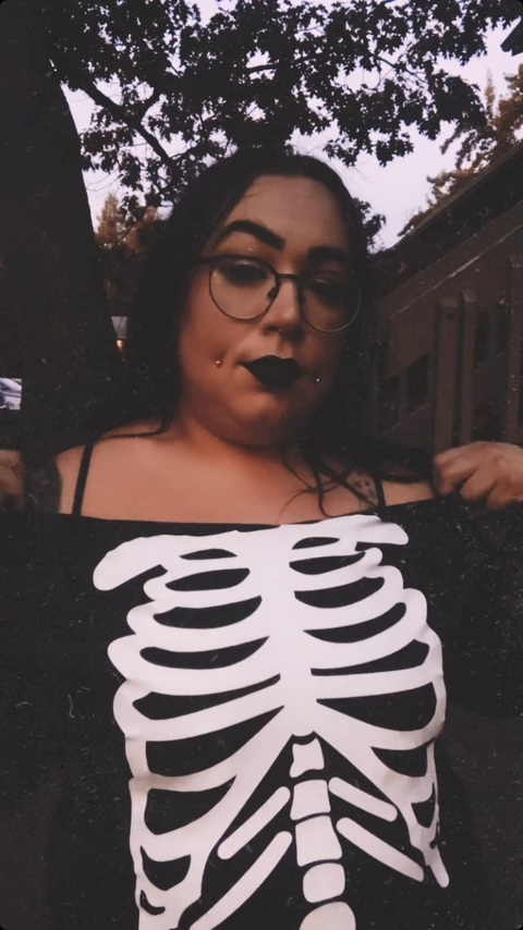 halloweencandyyy onlyfans leaked picture 2