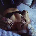 View holli_marie OnlyFans content for free 

 profile picture