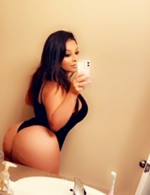 iamisis onlyfans leaked picture 2