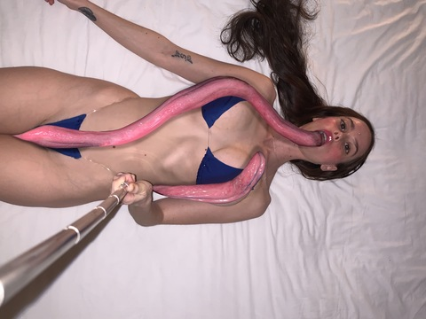 imvirgenmaria onlyfans leaked picture 2
