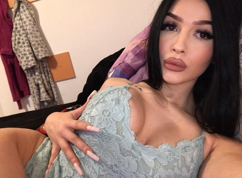 ioanagabriela2 onlyfans leaked picture 2
