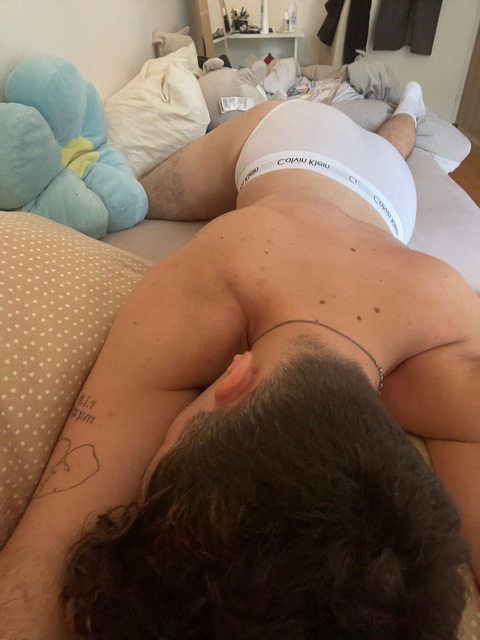 italianboynsfw onlyfans leaked picture 2