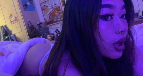 kissmeimbem onlyfans leaked picture 2