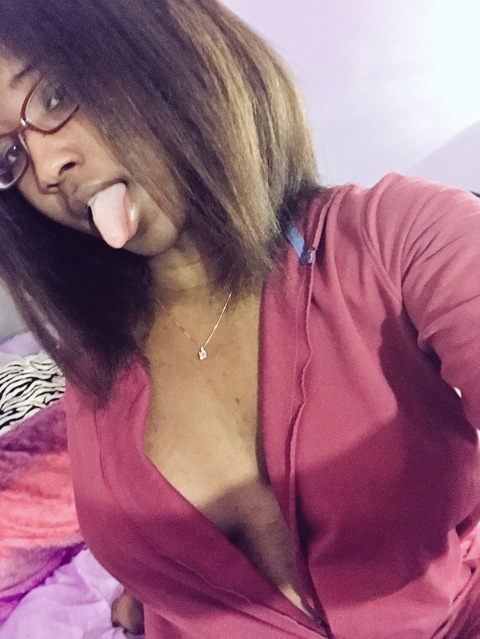 leelee24 onlyfans leaked picture 2