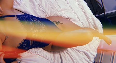 lilmissalo onlyfans leaked picture 2