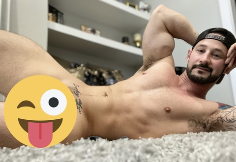 loganchase28 onlyfans leaked picture 2