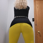 View Miss Kitty BC (misskittybc69) OnlyFans 87 Photos and 35 Videos for free 

 profile picture