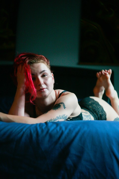 missmariefree93 onlyfans leaked picture 2