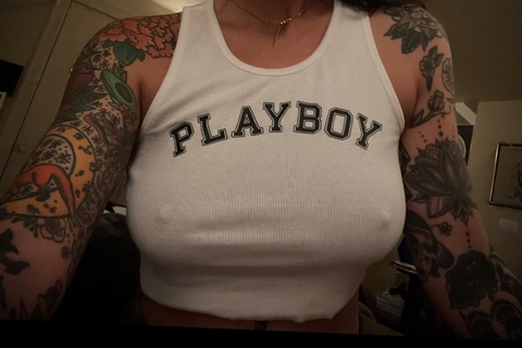 mollsxoxx onlyfans leaked picture 2