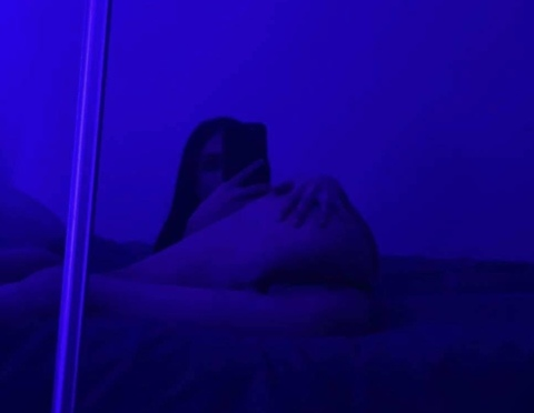 monibbyxxx onlyfans leaked picture 2