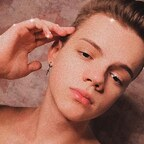 View monty_green_free (Monty Green ⚡️FREE⚡️) OnlyFans 67 Photos and 55 Videos gallery 

 profile picture