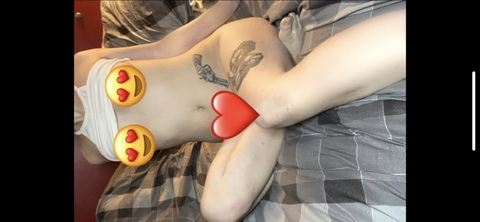 ohhighbaby onlyfans leaked picture 2