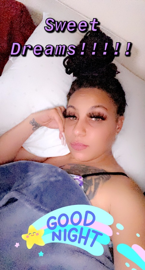 prettyjuicyredd onlyfans leaked picture 2