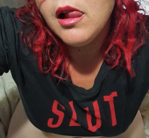 reluctantwifefree onlyfans leaked picture 2