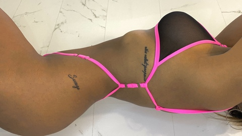 rociocarrizo1907 onlyfans leaked picture 2