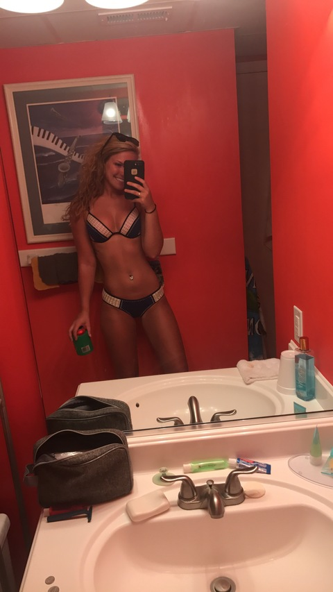 savannahj97 onlyfans leaked picture 2