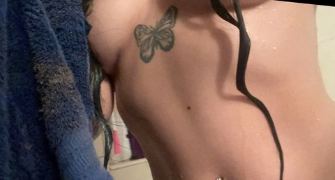 scorpioobaby999 onlyfans leaked picture 2