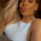 View shnnax (Shanna) OnlyFans 49 Photos and 32 Videos gallery 

 profile picture