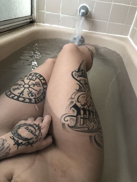 sowilo onlyfans leaked picture 2