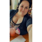 View ssbbw4u21 OnlyFans content for free 

 profile picture