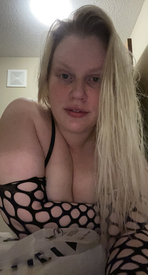 sweetkurve onlyfans leaked picture 2