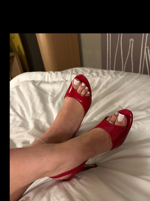 thegoddessstel onlyfans leaked picture 2
